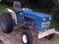 415214-Tractor _WEB_WEB.jpg