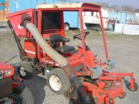 Kubota F2400 (1989) 24hp Hydro 4wd turf 72in mower grass catch 514hrs $4999 Byrd.jpg