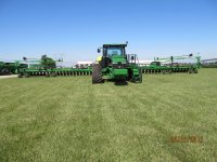 planter 001.JPG planter 001.JPG