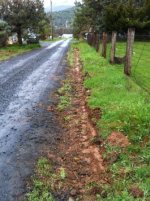 Road right ditch IMG-0068-web.jpg Road right ditch IMG-0068-web.jpg