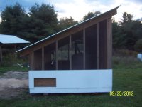 chicken coop 015.JPG