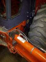 L45 Laurin backhoe attach point 120926.jpg