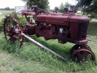 Farmall01.jpg