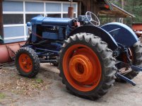 Fordson left side.jpg