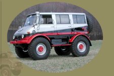 461201-unimogvan.jpg