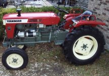 371780-DCP_1958 tractor.jpg