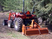 501521-tractor pic.jpg