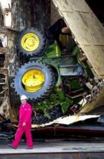 551229-JohnDeere_squashed.jpg
