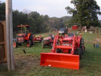 507621-kubota trio b.JPG