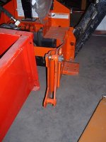 591255-backhoe mount2a.JPG