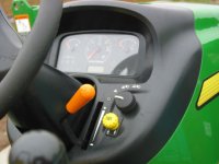 553063-43206newatgatedash.JPG