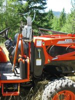 20110826_TractorMods_04.JPG