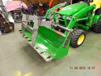 new tractor 527.JPG