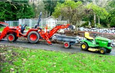 421516-DumpTruck.jpg