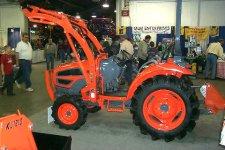 377459-Kioti CK30 side view.jpg