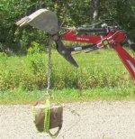 convex Massey Fergususon GC 1723EB factory thumb.jpg