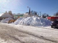 Backhoe snow.JPG