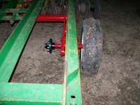 3-8-13 Disc On New Axles and Hubs.jpg