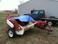 IH baler 3-9-13.JPG