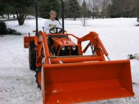 556152-tractor 3.jpg