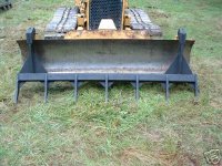 596938-rake.jpg