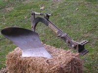 556827-plow 001 (528 x 396).jpg
