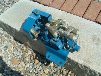 loader control valve 1.JPG loader control valve 1.JPG