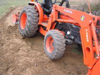 598499-tractordam2topside.jpg