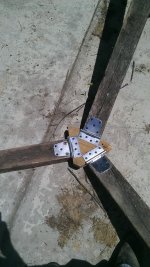 tri hinge.jpg