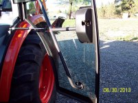 Tractor glass 004.jpg