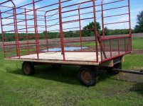 hay wagon 004.jpg
