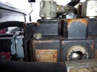 Loader Valve 009.jpg