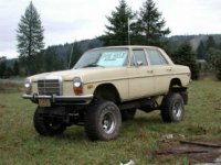 386216-benz-4x4.jpg