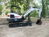 8-30-13 Bobcat E42 Upclose.jpg