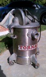 tornado-dude++8-30-2011-18-51-4.jpg
