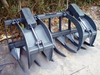 LC.Root_Rake_Grapple_Tractor_Attachment.PB155444-600x450.jpg