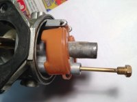 Yamaha_YS828_Carb.JPG