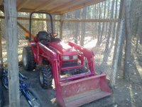 pic of tractor.jpg