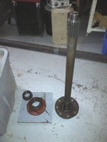 TO-30_rear_axle_pressed_apart.jpg