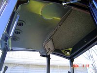 603165-390477-insidecab.jpg