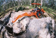759357-L39 Hoe.jpg