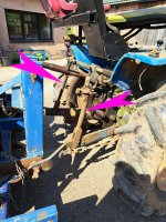 Iseki_arm_uprights001.jpg