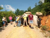 Debby getting out of the jeep after the roll.jpg