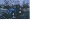 571302-SNOWTRACTOR.JPG