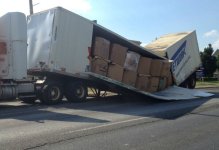 a.baa-overloaded-truck-trailer-bro.jpg