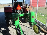 JD-71 planter.JPG