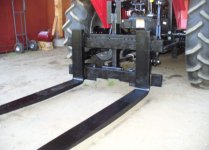 tractor 3 point forks 1.jpg