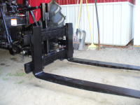 tractor 3 point forks 2.png