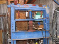 Homemade press - 20 ton jack.jpg