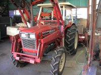 611897-Yanmar 4220D loader.jpg